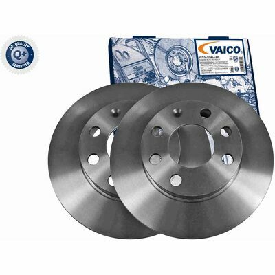 Q+,  Première Monte