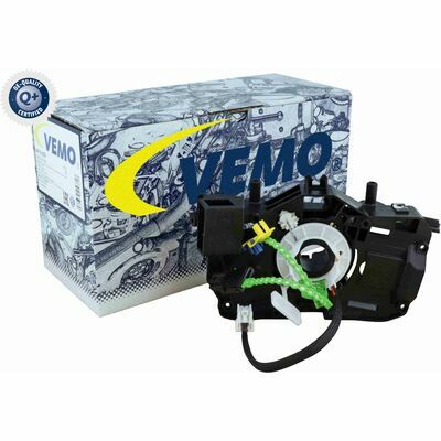 Q+,  Première Monte