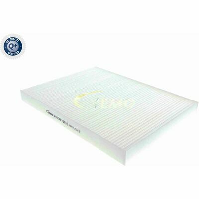 Q+,  Première Monte