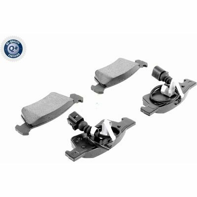 Q+,  Première Monte