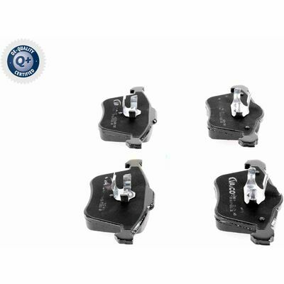 Q+,  Première Monte