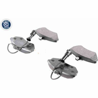 Q+, calidad de primer equipo