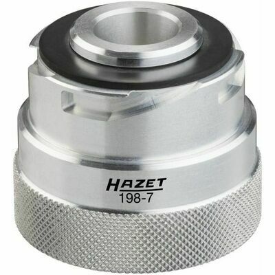 Engine oil filling adapter