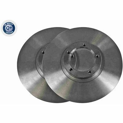 Q+,  Première Monte