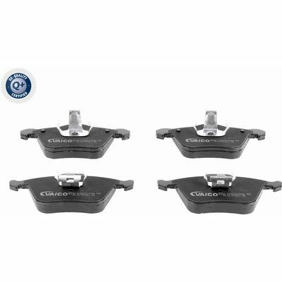 Q+,  Première Monte