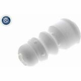 Q+,  Première Monte