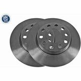 Q+, calidad de primer equipo