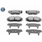 Q+,  Première Monte